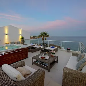 new-casa-latino-oceanfront-luxury-charming-villa.hotelaalgarve.com/